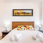 Club Paraiso Near Hard Rock By Interhome أذيخي