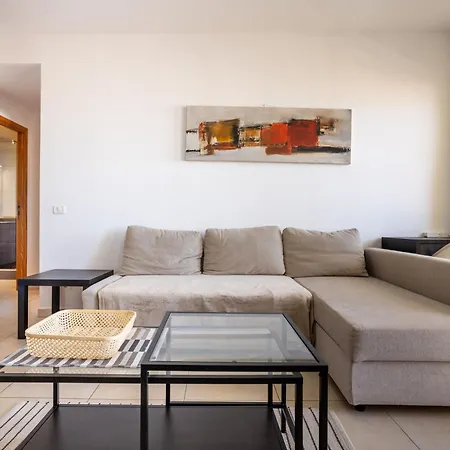 Club Paraiso Near Hard Rock By Interhome Appartamento