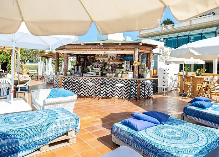 Club Paraiso Near Hard Rock By Interhome Apartment