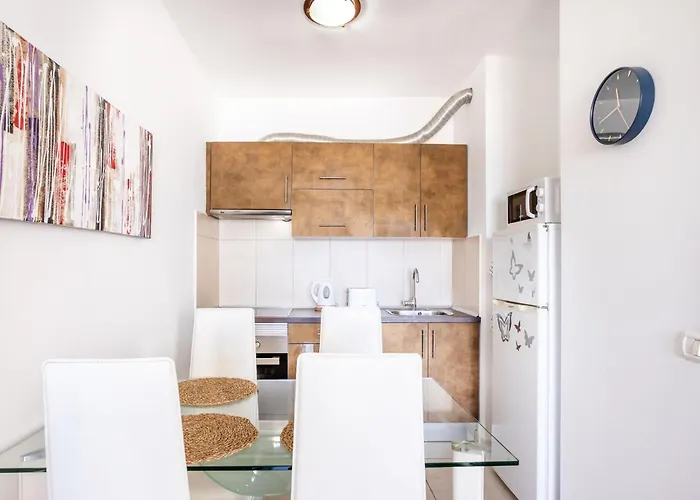 Club Paraiso Near Hard Rock By Interhome Apartment *